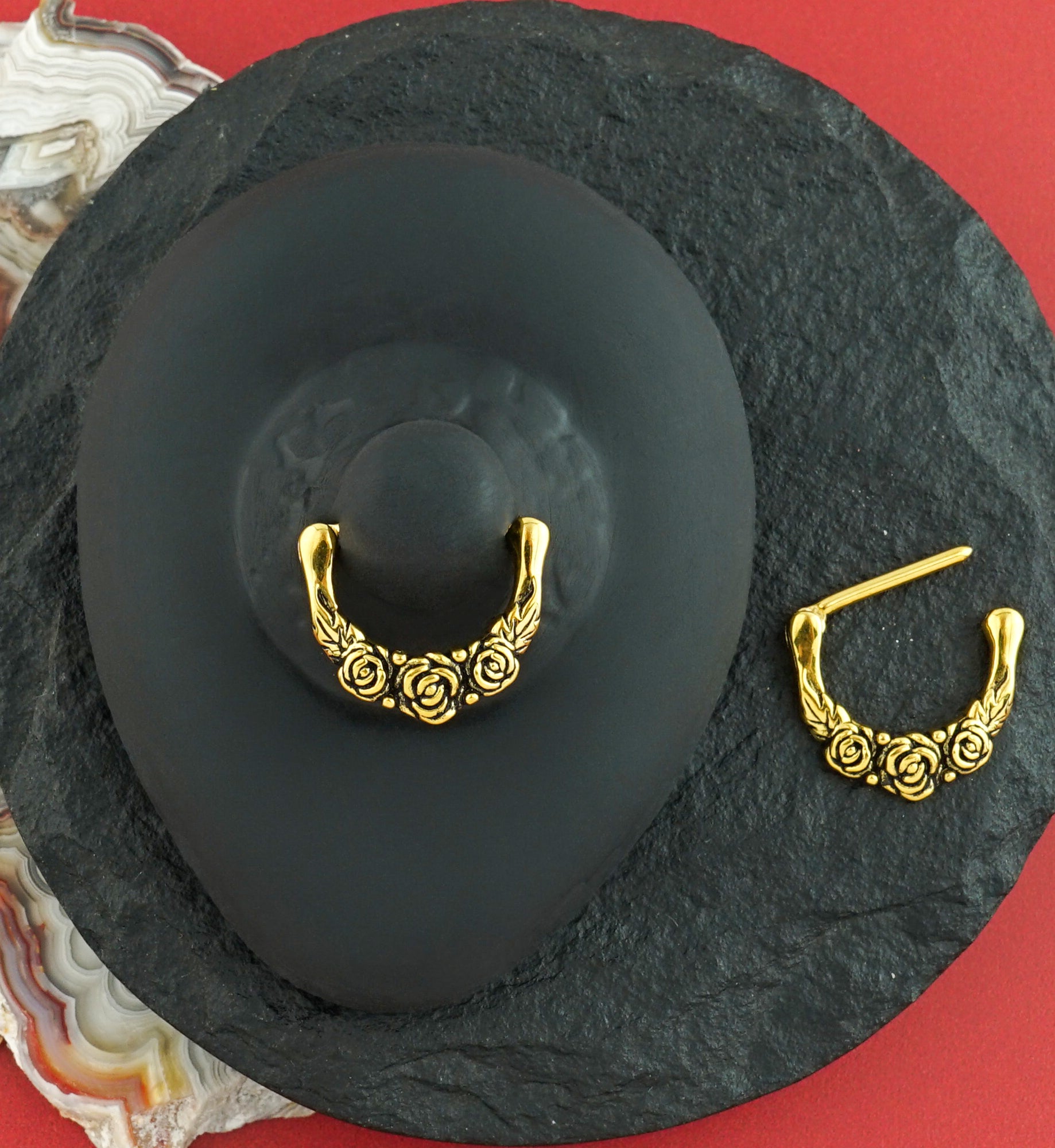 14G Gold PVD Triple Rosebud Nipple Clicker
