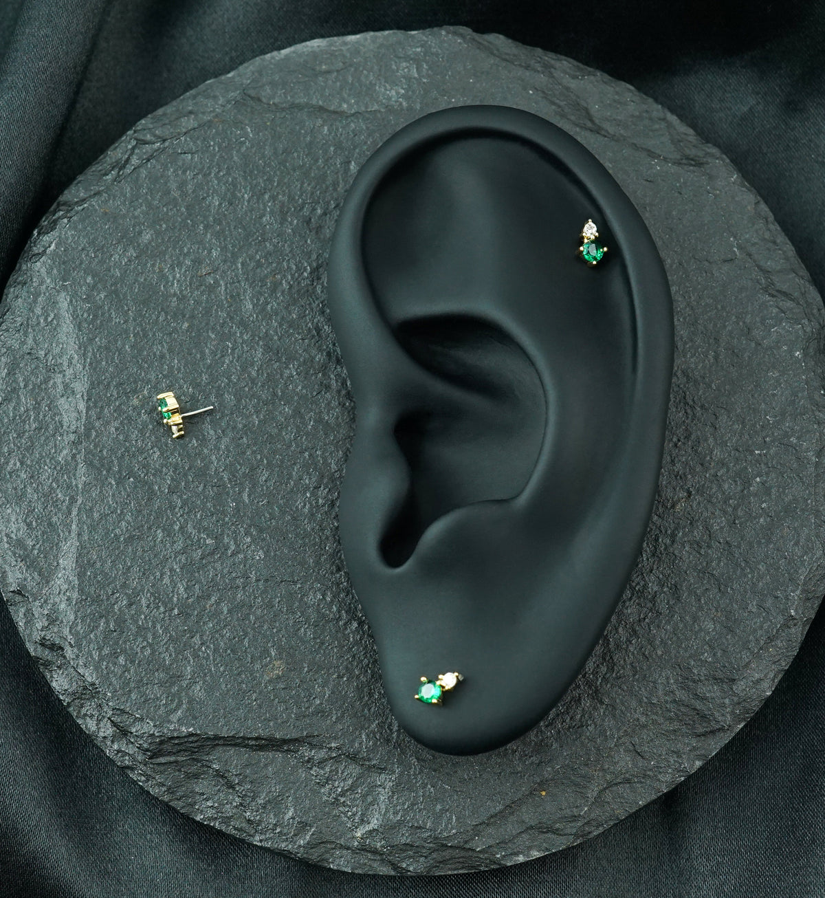 14kt Gold Echo Emerald CZ Threadless Top