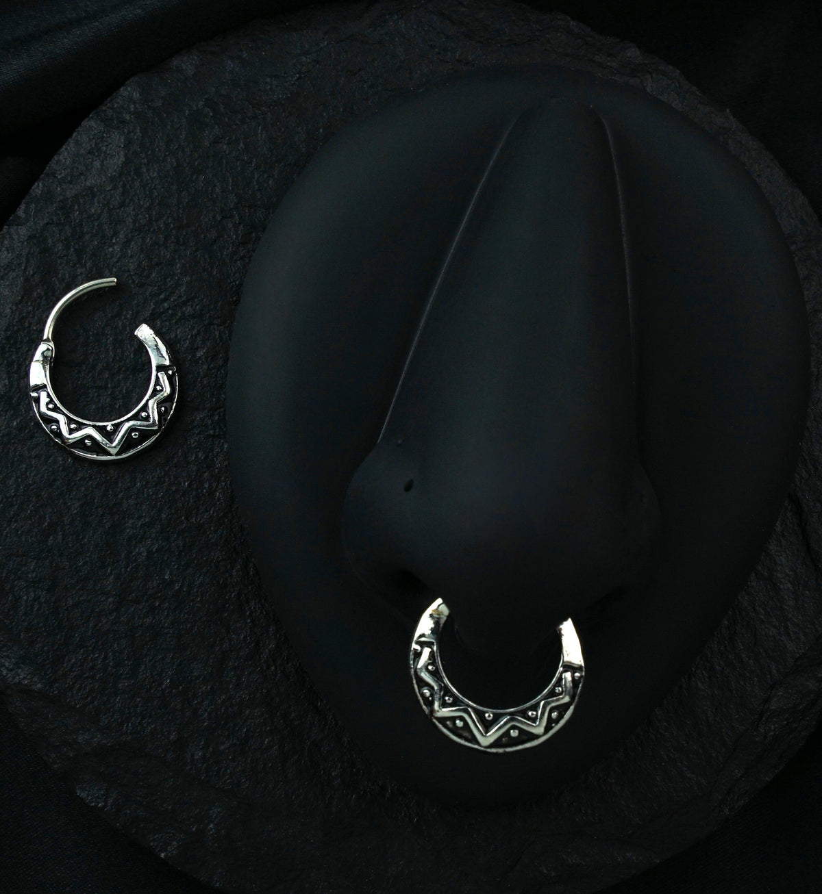 16G Silver Mayan Fan Brass Septum Hinged Clicker