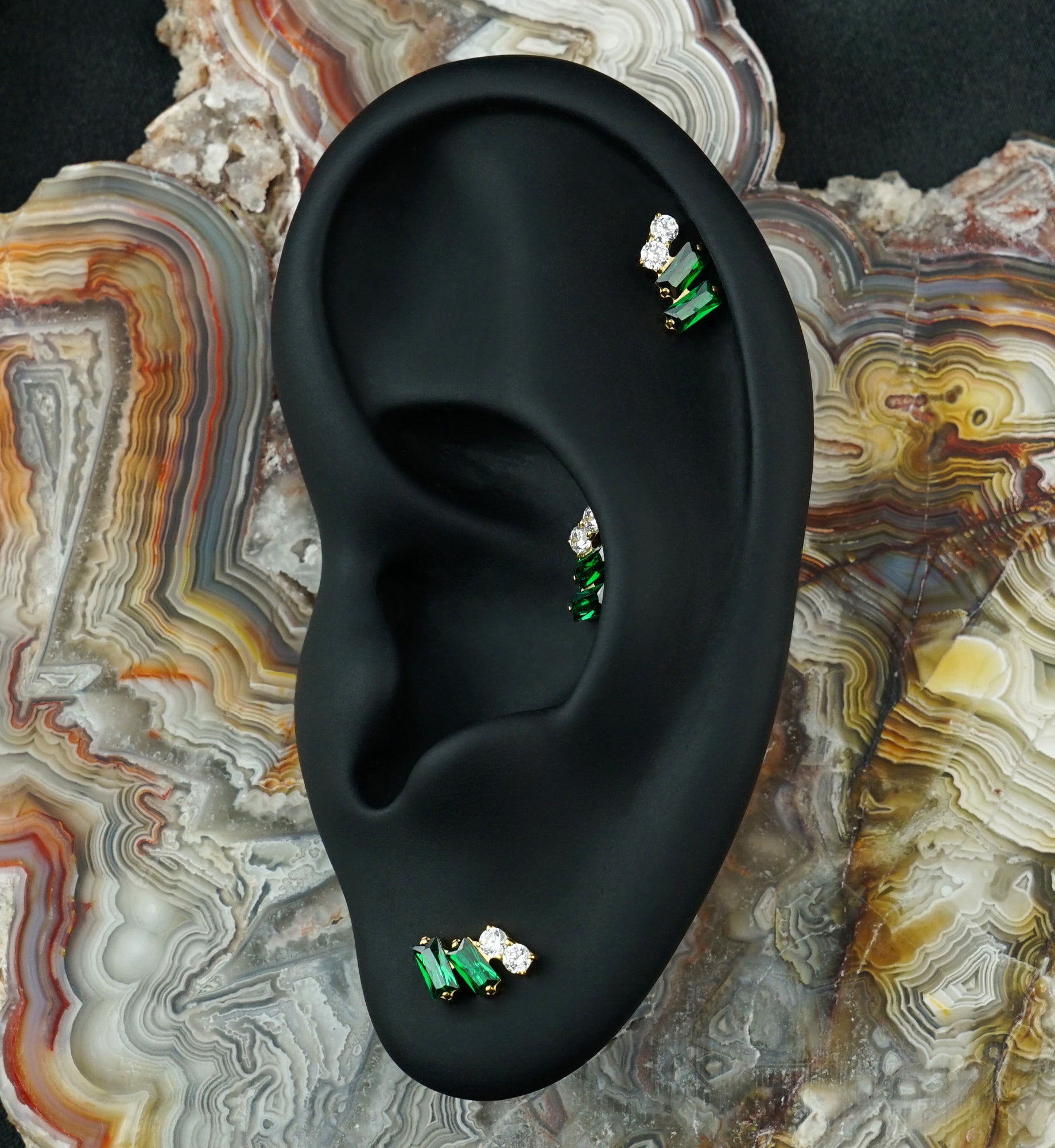 24kt Gold PVD Afterglow Emerald CZ Titanium Threadless Top