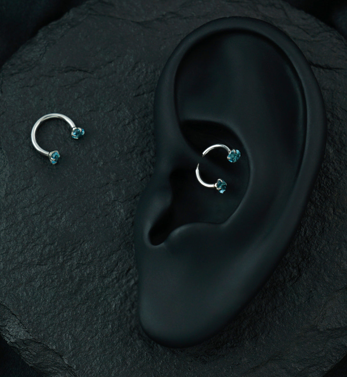 Aqua CZ Prong Set Circular Barbell