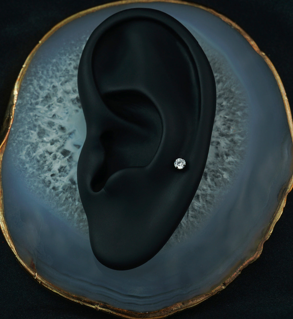 Black CZ Prong Titanium Internally Threaded Labret