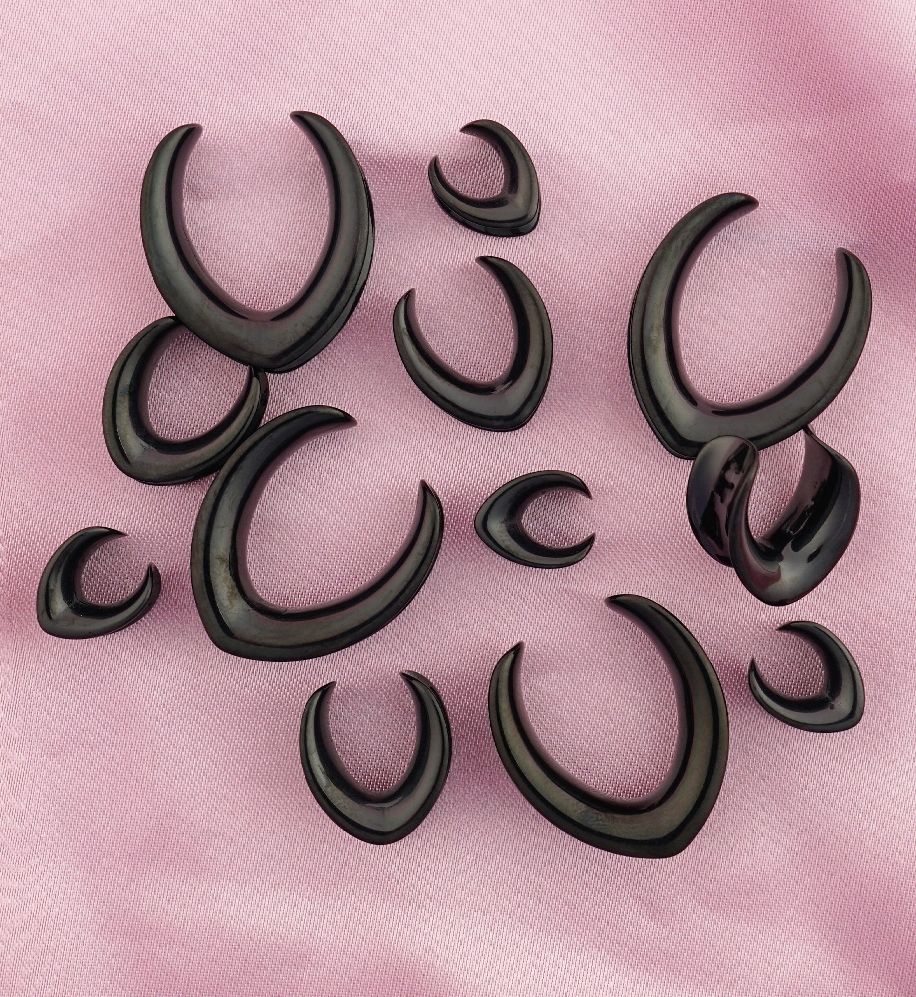Black Veer Stainless Steel Saddles