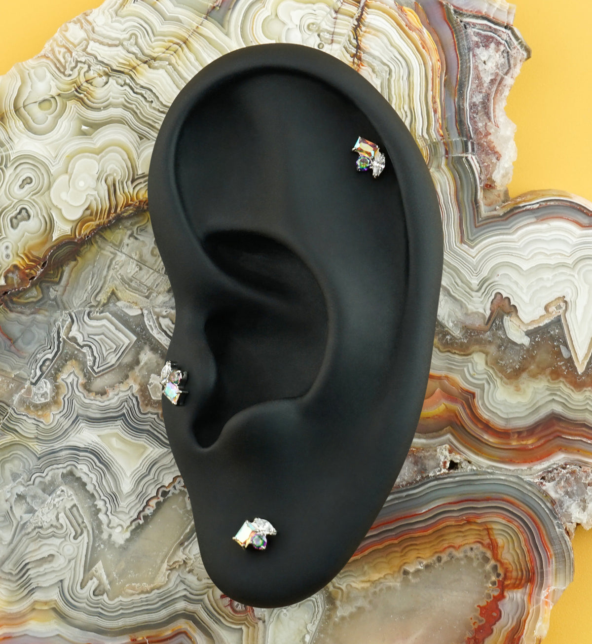 Bramble Rainbow Aurora CZ Titanium Threadless Top