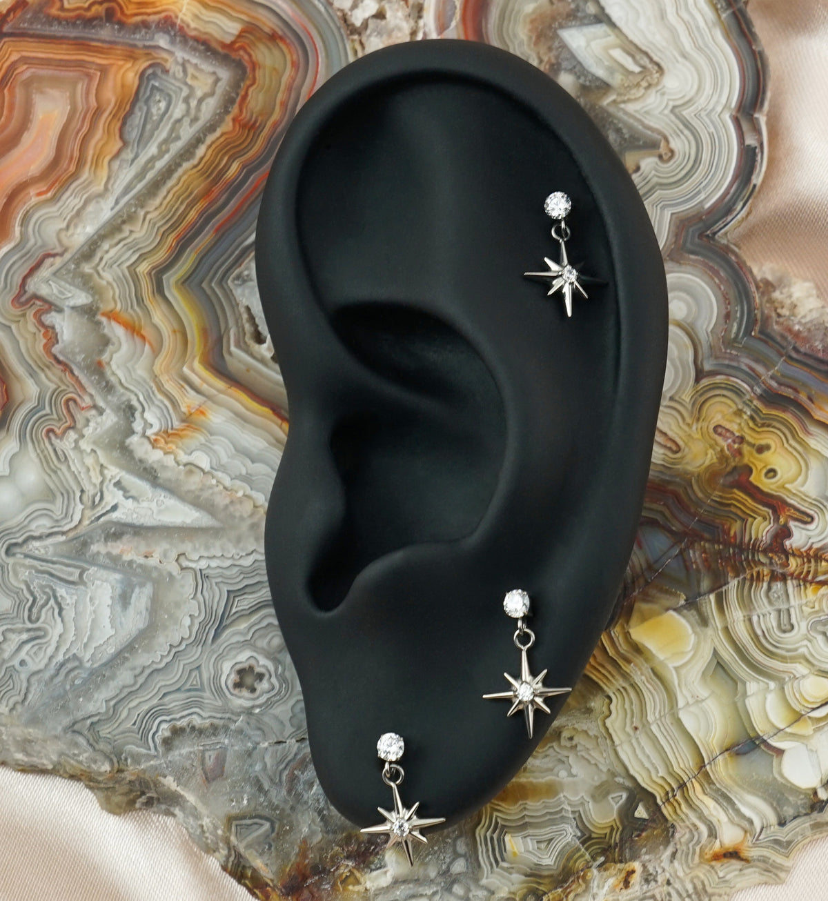 Cardinal Points CZ Dangle Titanium Threadless Top