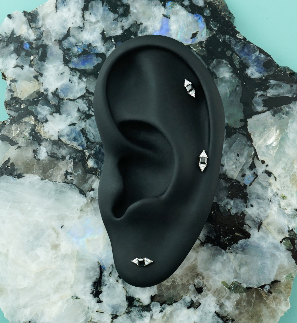 Double-Edged Black CZ Titanium Threadless Top