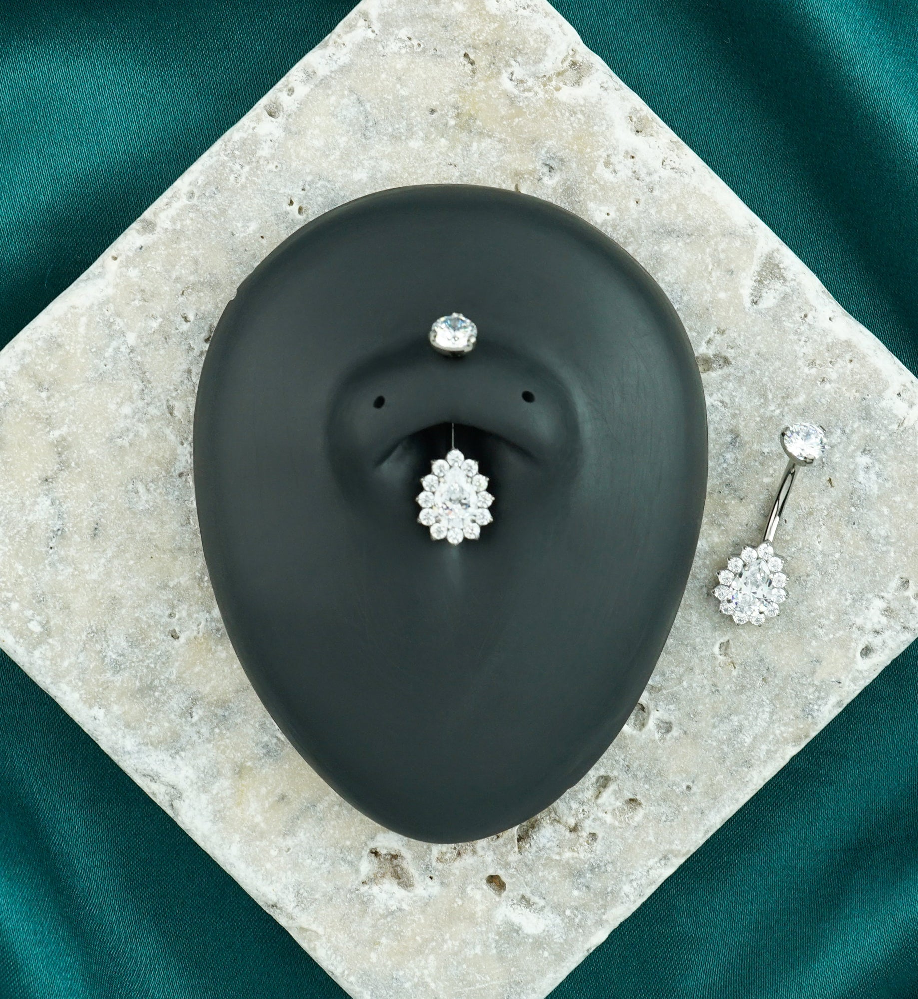 Gild Teardrop Clear CZ Titanium Internally Threaded Belly Button Ring