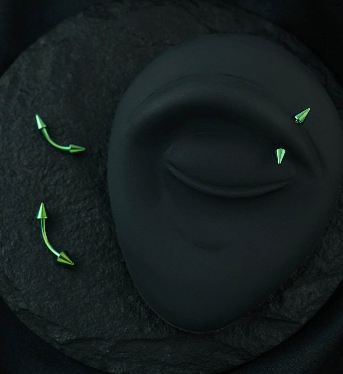 Green PVD Spiked Curved Barbell