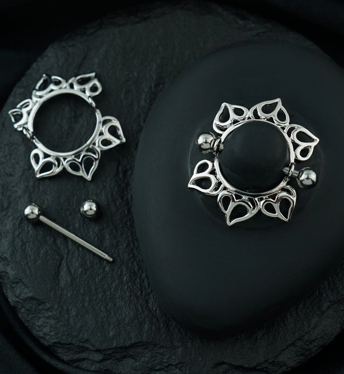 Heart Wreath Nipple Ring Shield