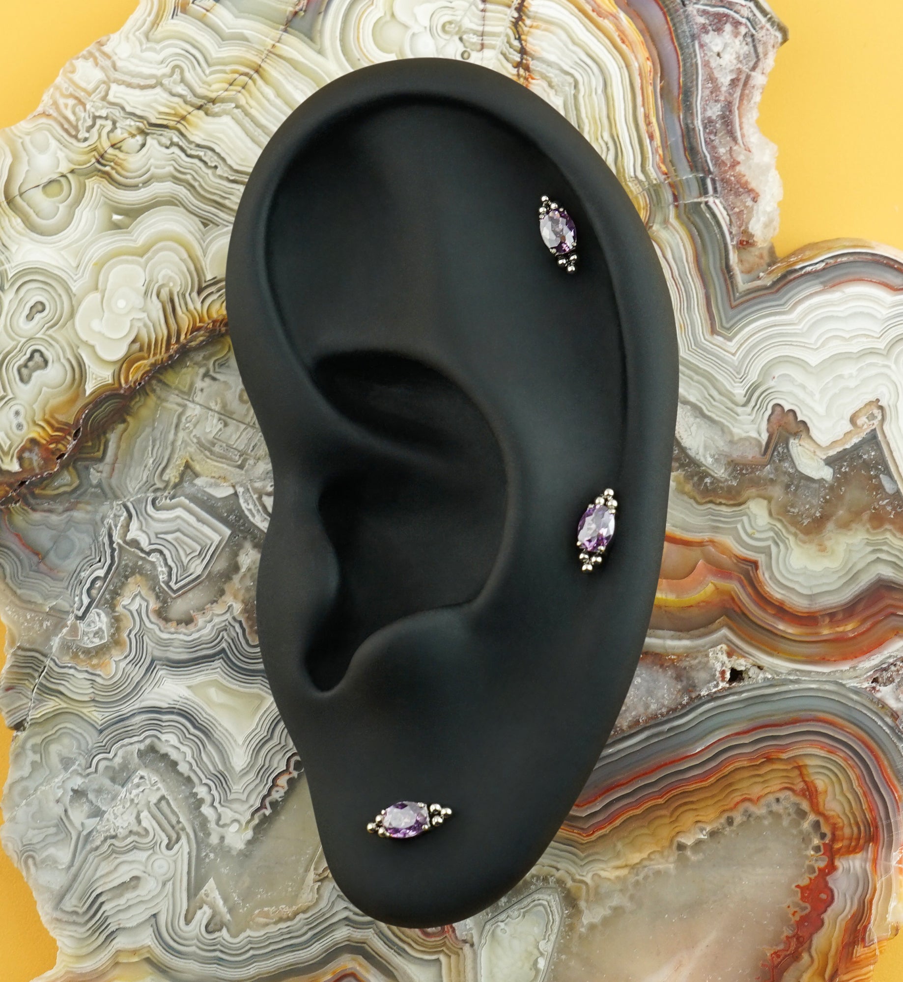 Lamp Post Amethyst CZ Titanium Threadless Top