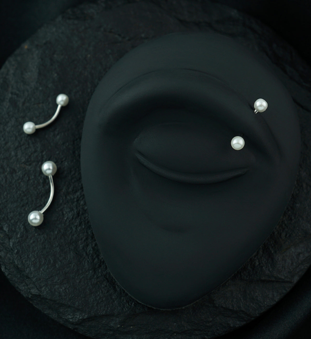 Pearl Top Curved Barbell