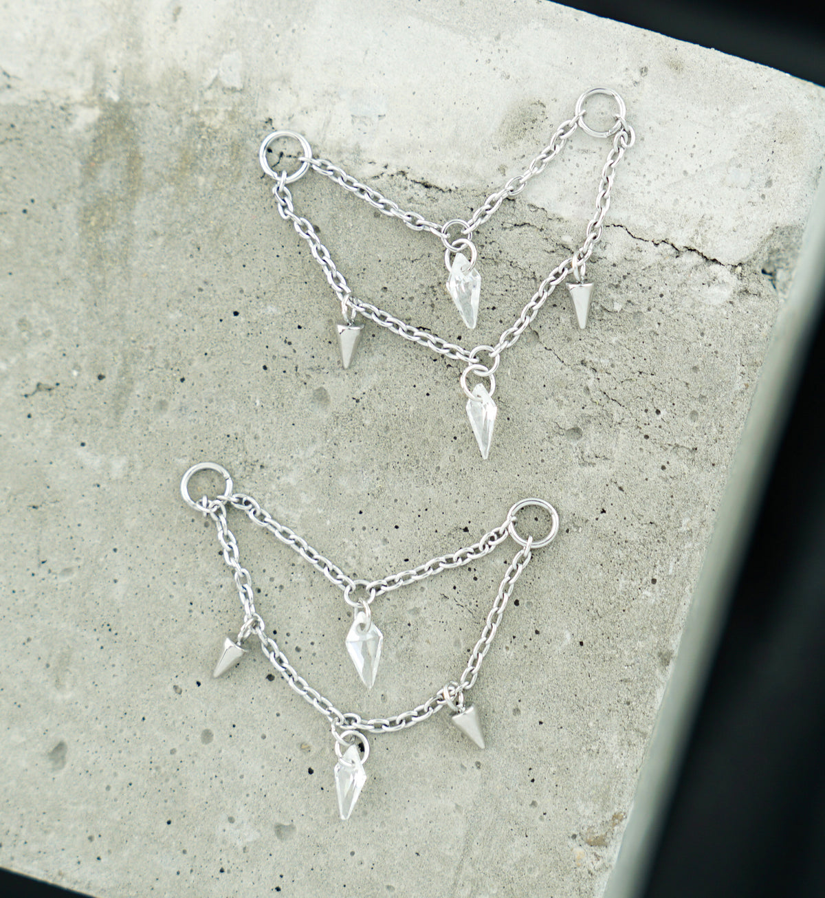 Platinum PVD Cone and Dart CZ Dangle Titanium Double Connecting Piercing Chain
