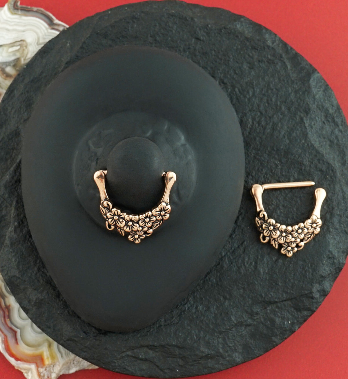 Rose Gold PVD Botanic Nipple Clicker