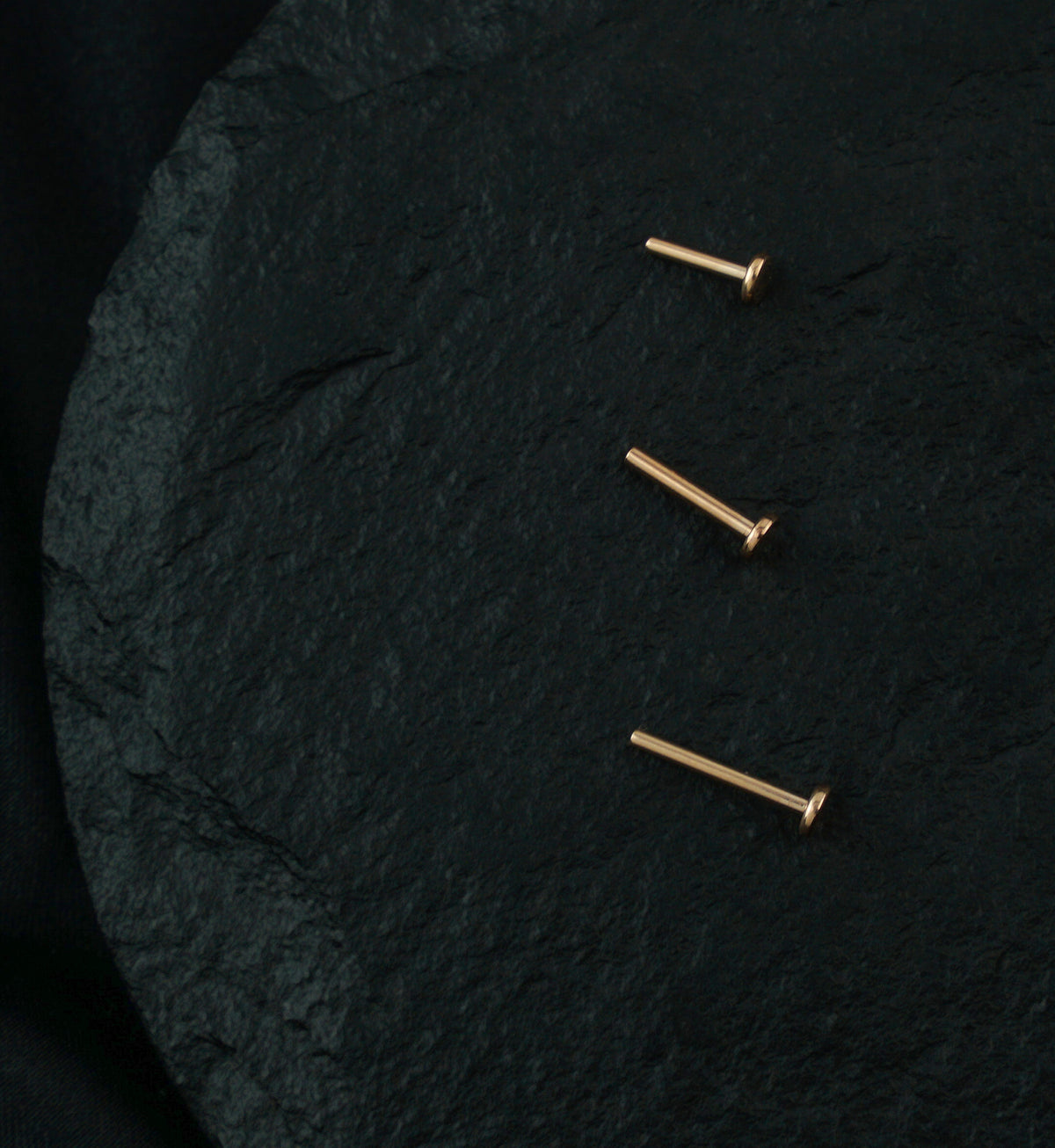 Rose Gold PVD Flat Disk Titanium Threadless Labret Post