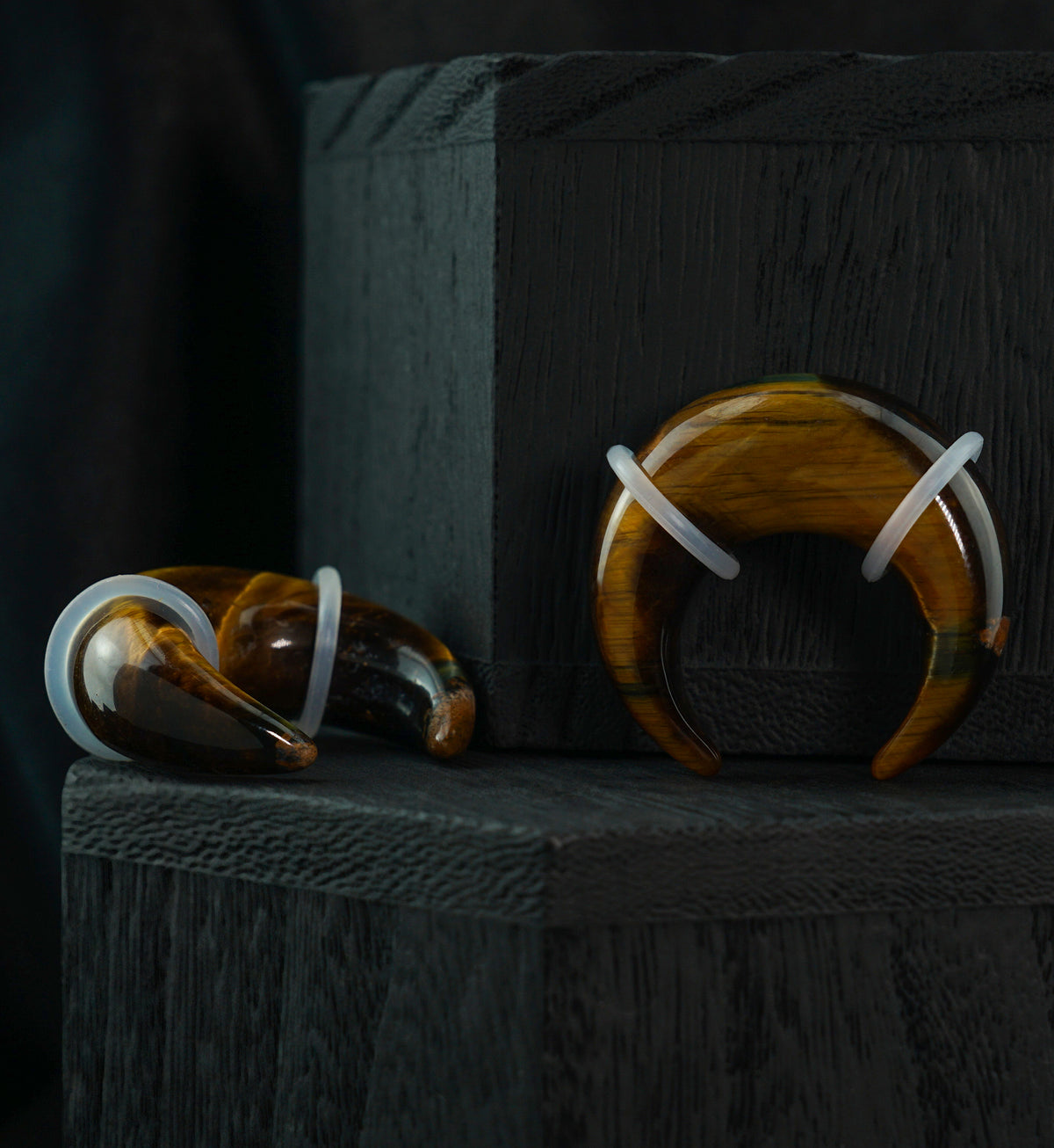 Tiger Eye Stone Pinchers