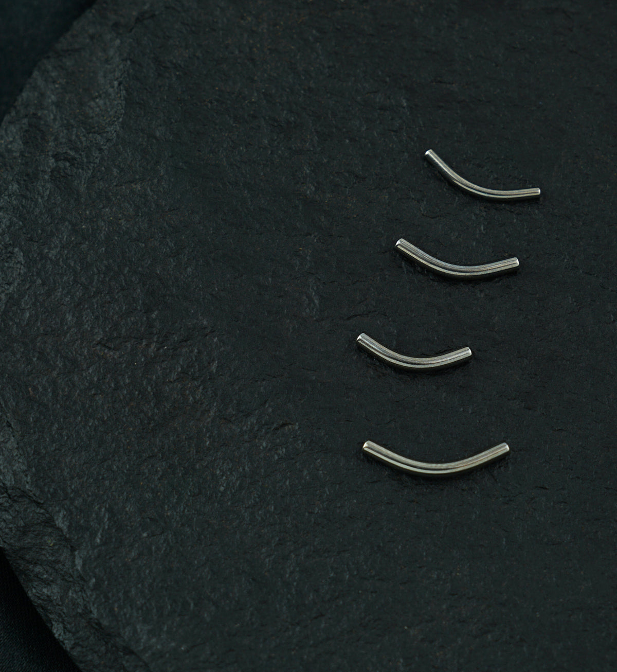 Titanium Threadless Curved Bar