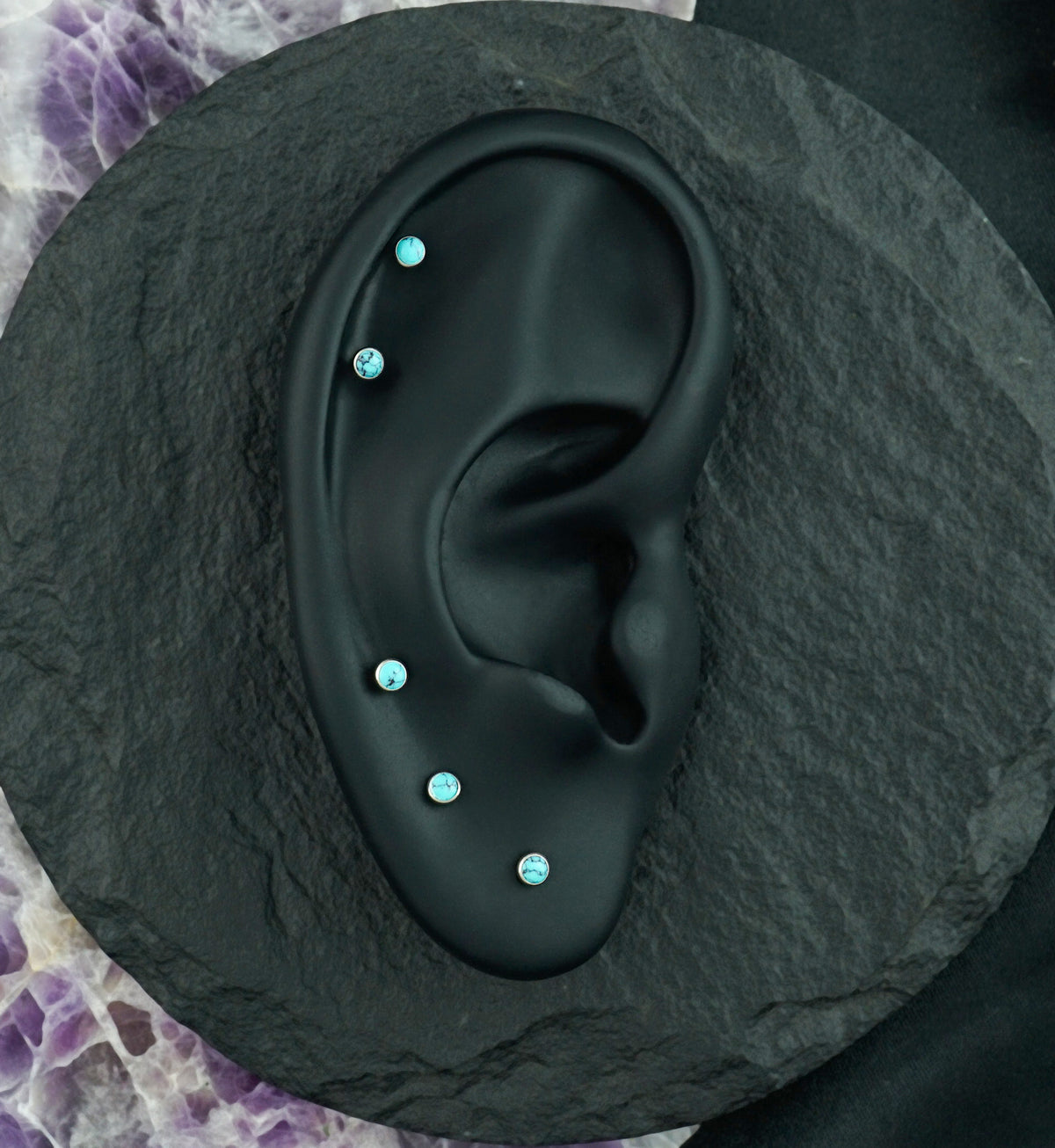 Howlite Turquoise Stone Titanium Threadless Labret