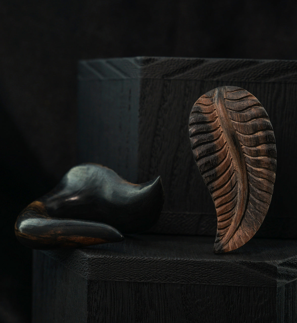 Wooden Leaf Hangers