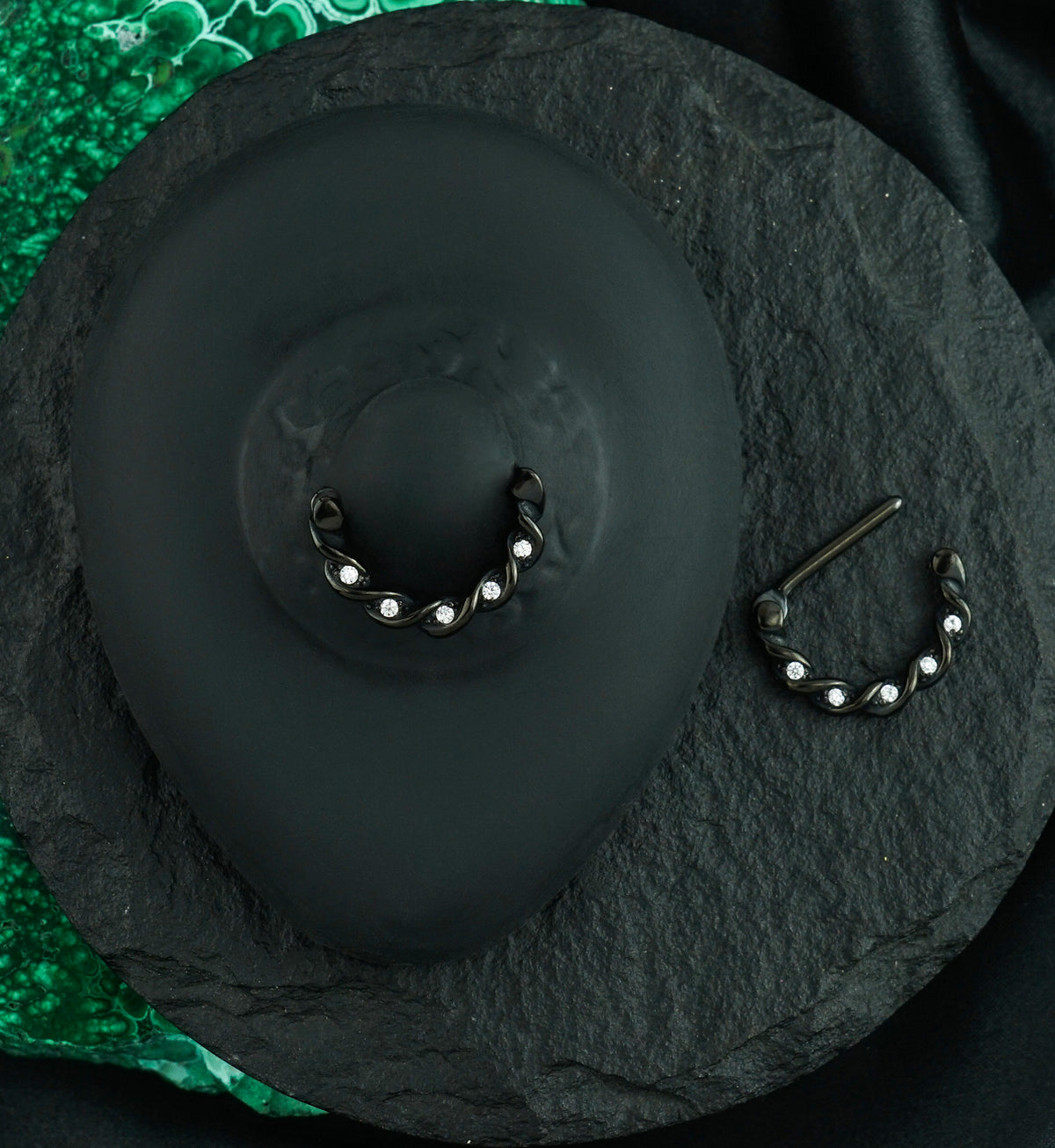14G Black PVD Helix CZ Nipple Clicker