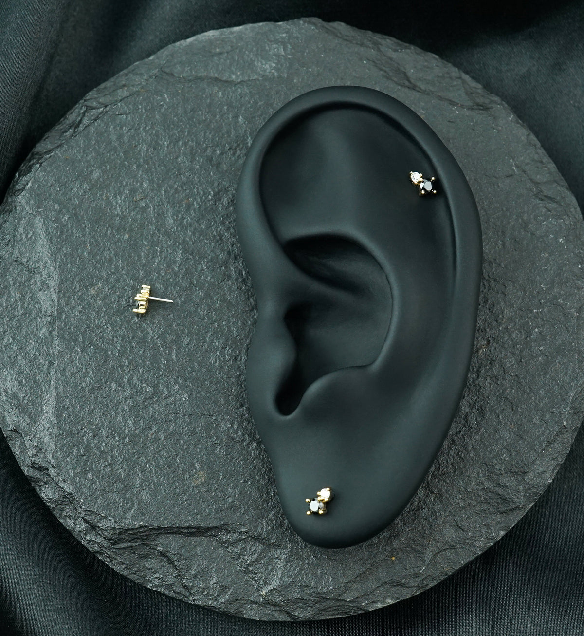 14kt Gold Echo Black CZ Threadless Top