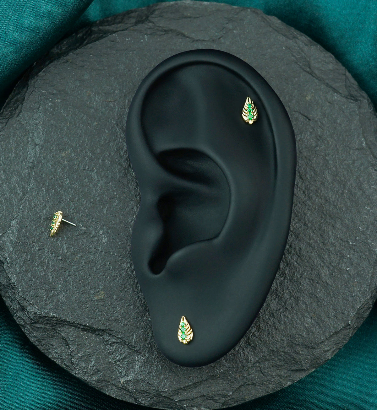 14kt Gold Grove Leaf Emerald CZ Threadless Top