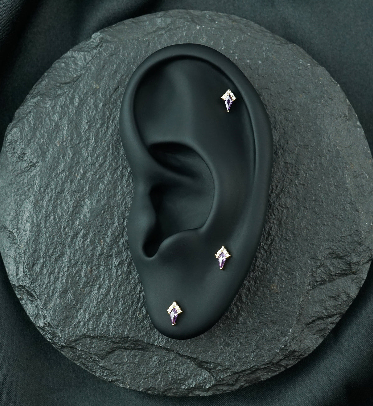 14kt Gold Harlequin Amethyst CZ Threadless Top
