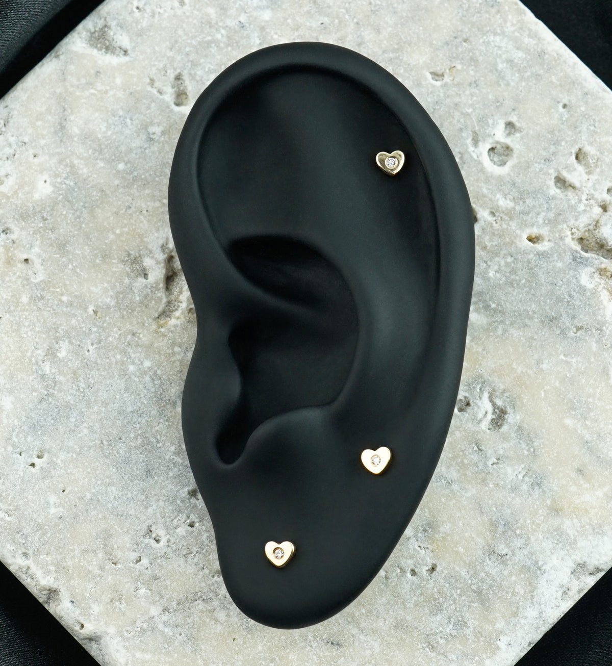 14kt Gold Heart Center Lab Grown Diamond Threadless Top