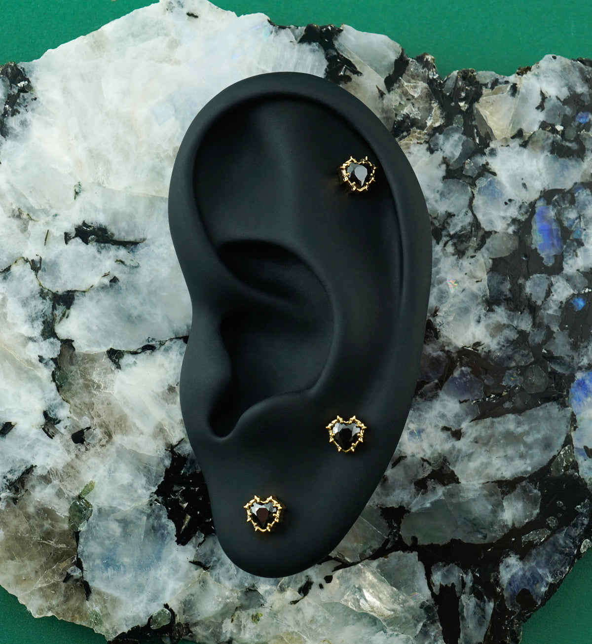 24kt Gold PVD Barbed Heart Black CZ Titanium Threadless Top