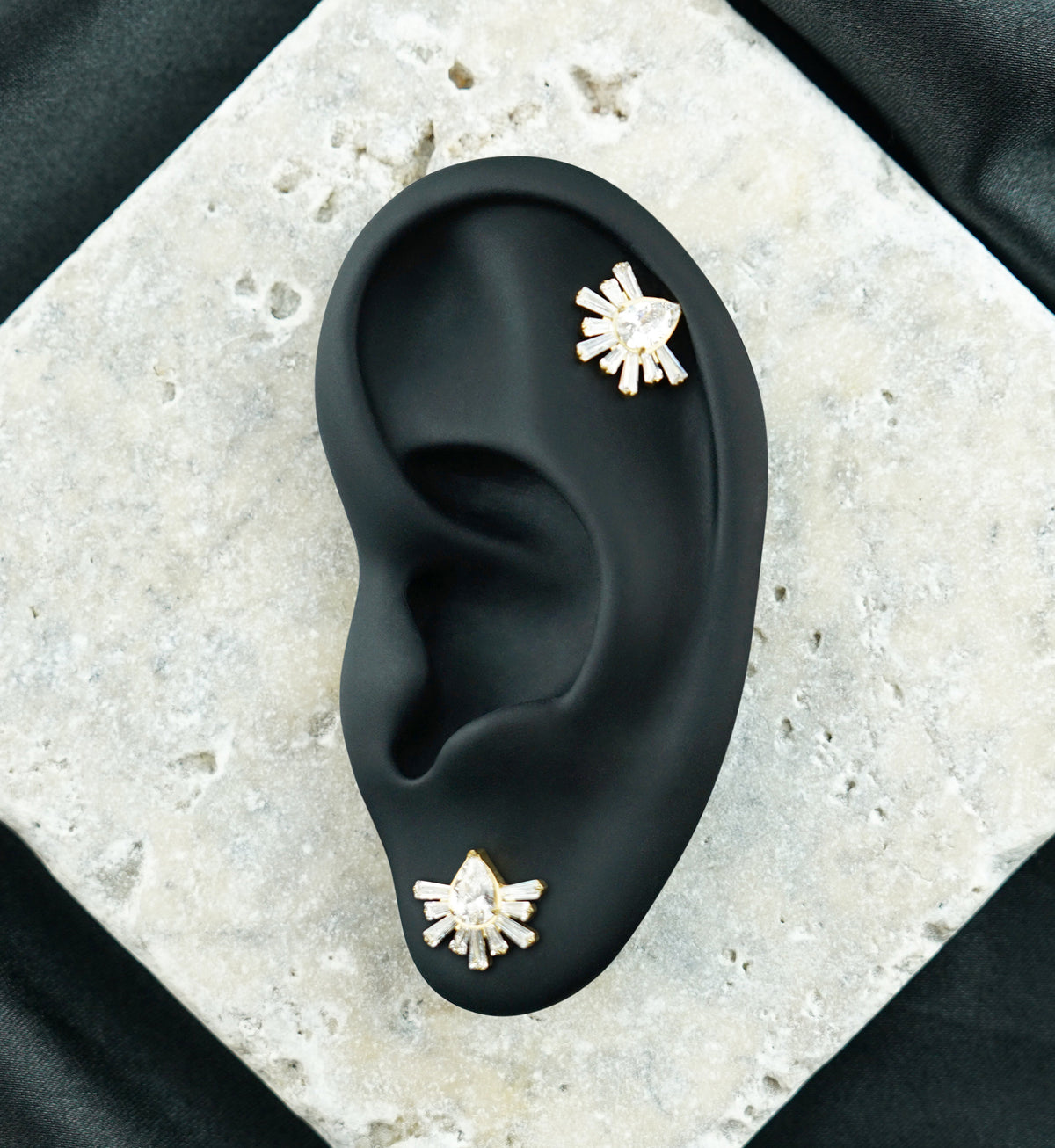 24kt Gold PVD Teardrop Burst CZ Titanium Threadless Top