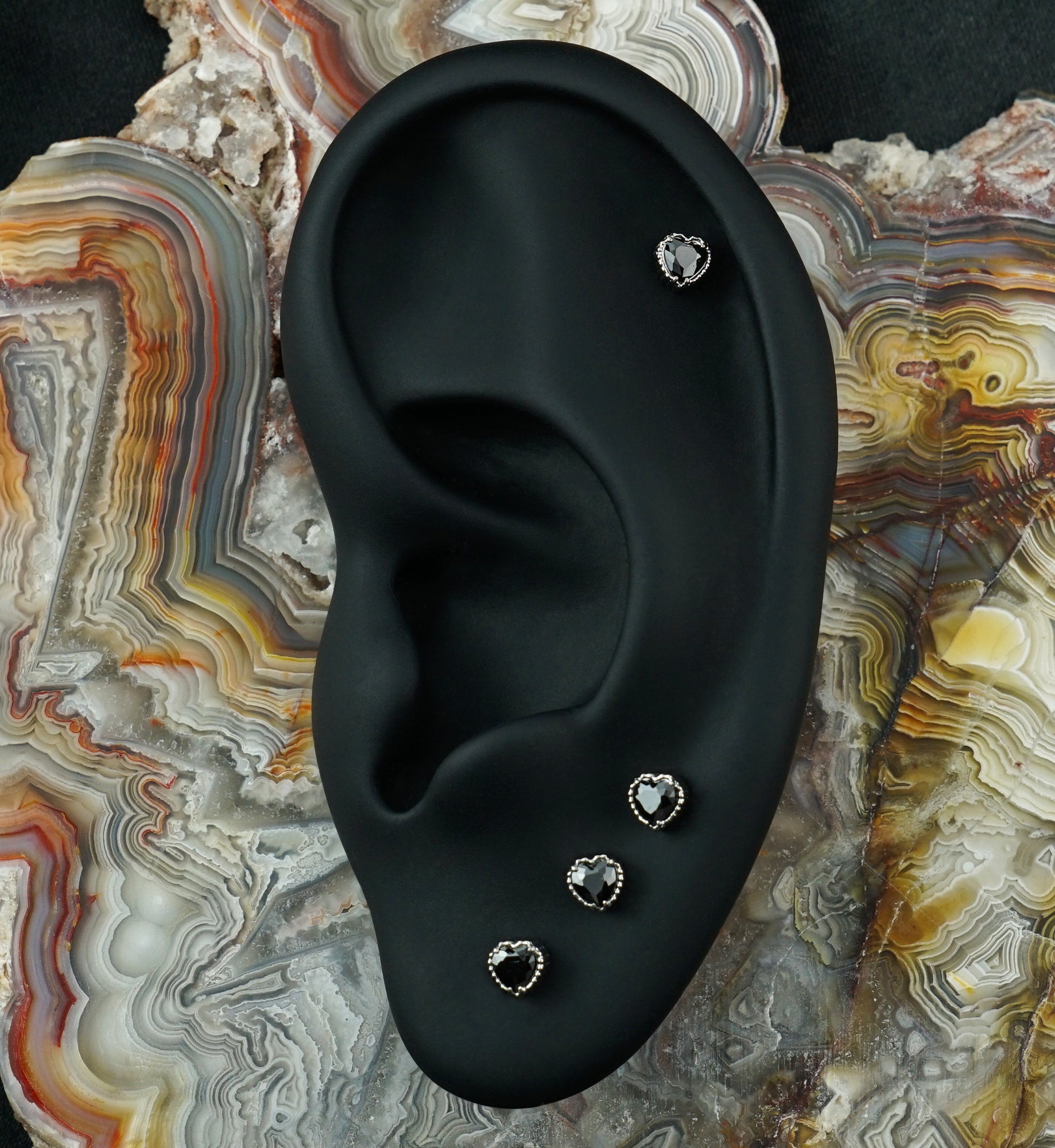 Beaded Bezel Black CZ Heart Titanium Threadless Top