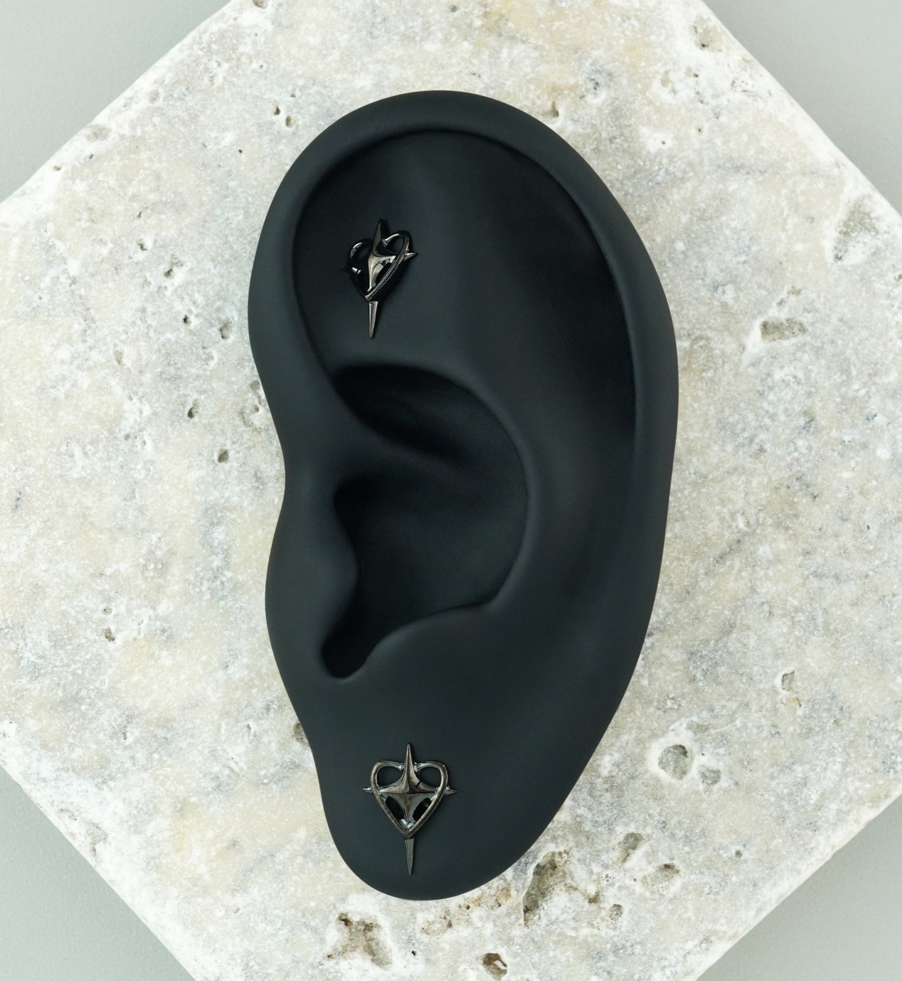 Black PVD Star Crossed Titanium Threadless Top