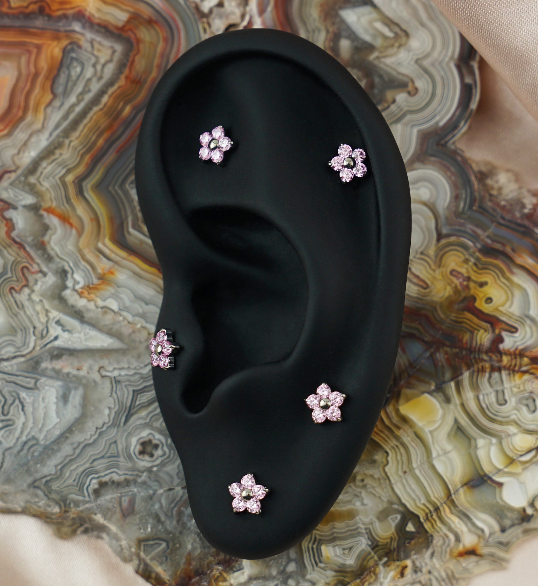 Daisy Pink CZ Titanium Threadless Top