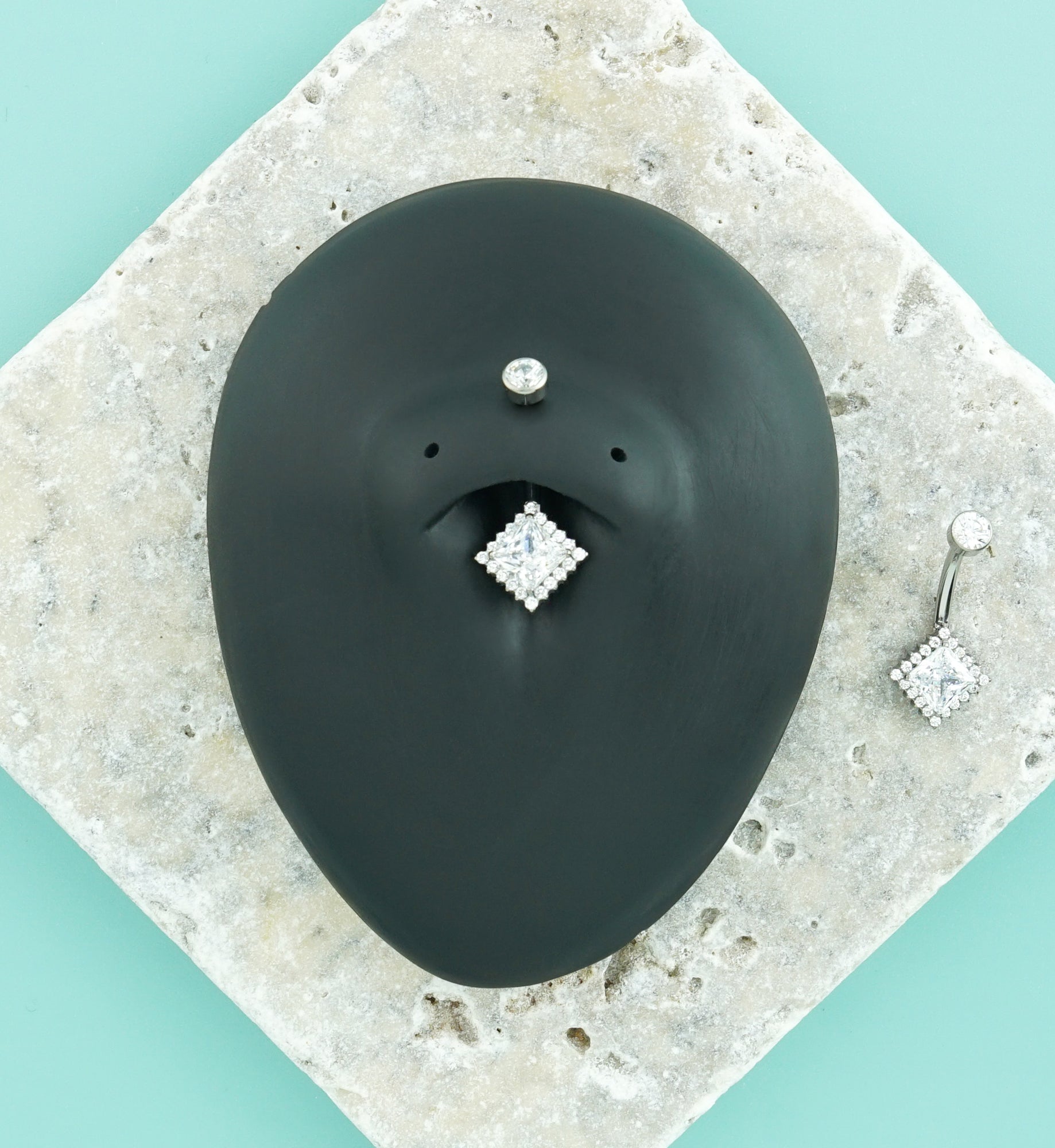 Diamond Spotlight Clear CZ Titanium Internally Threaded Belly Button Ring