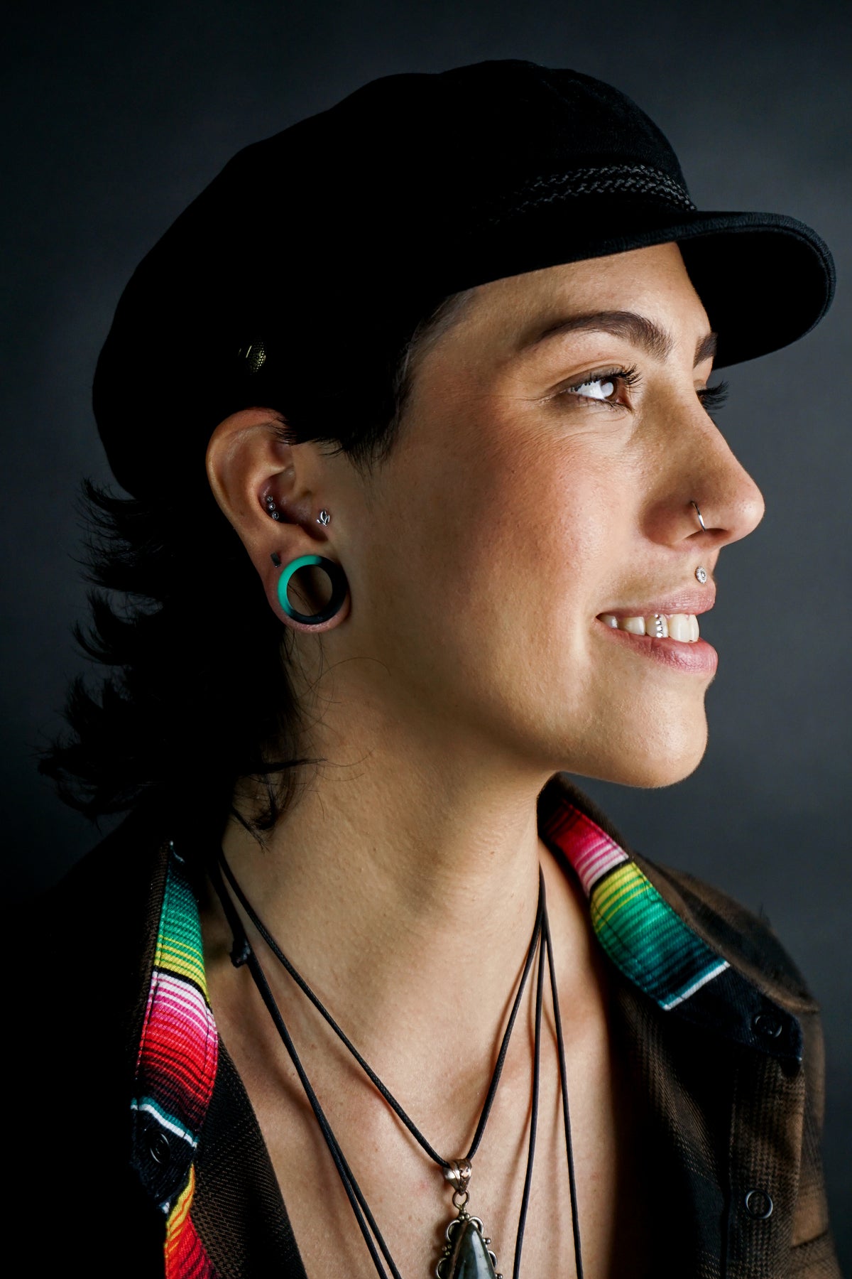 Emerald And Black Double Flare Silicone Tunnel Plugs