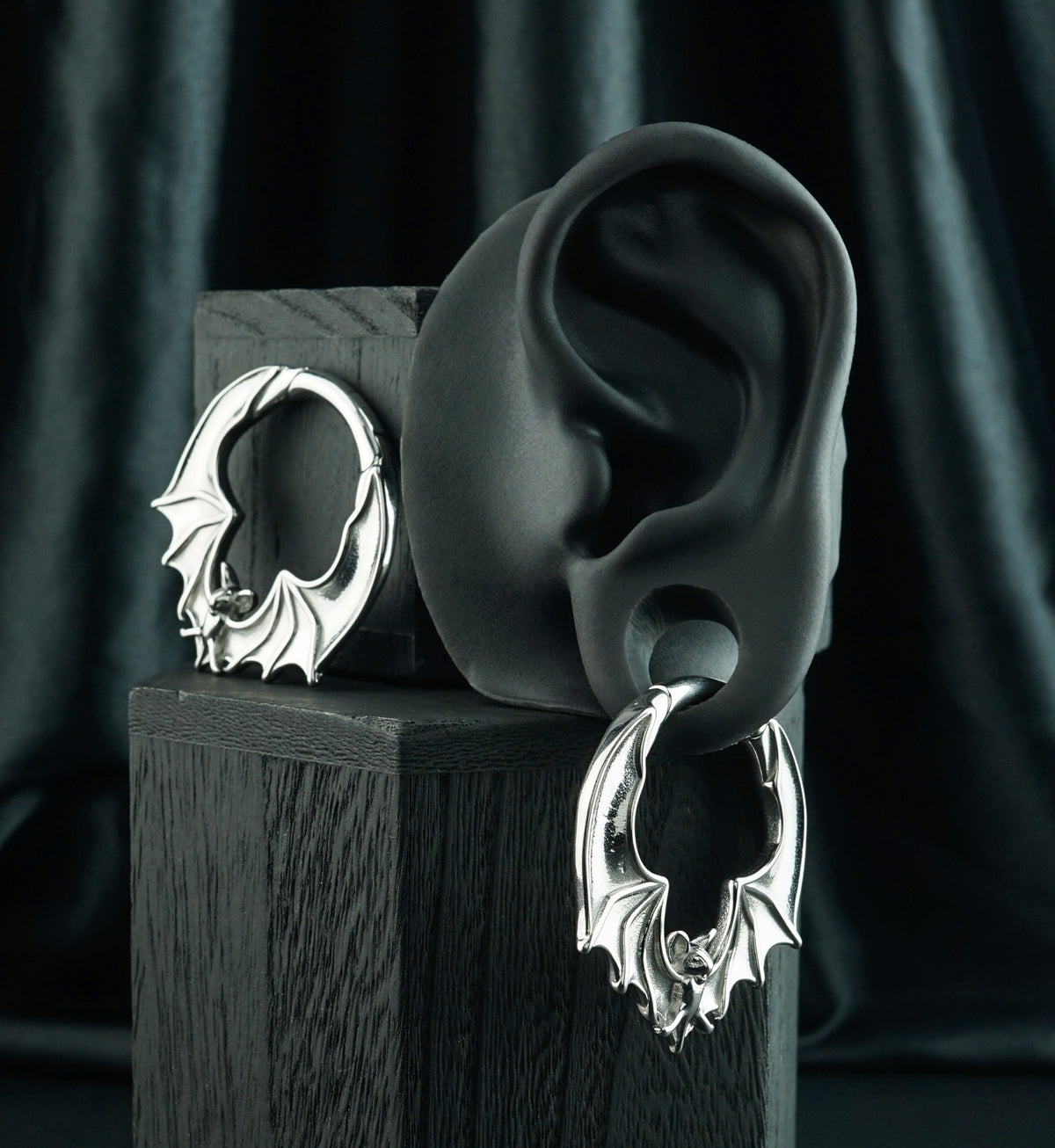 Flying Bat Stainless Steel Hinged Ear Weights