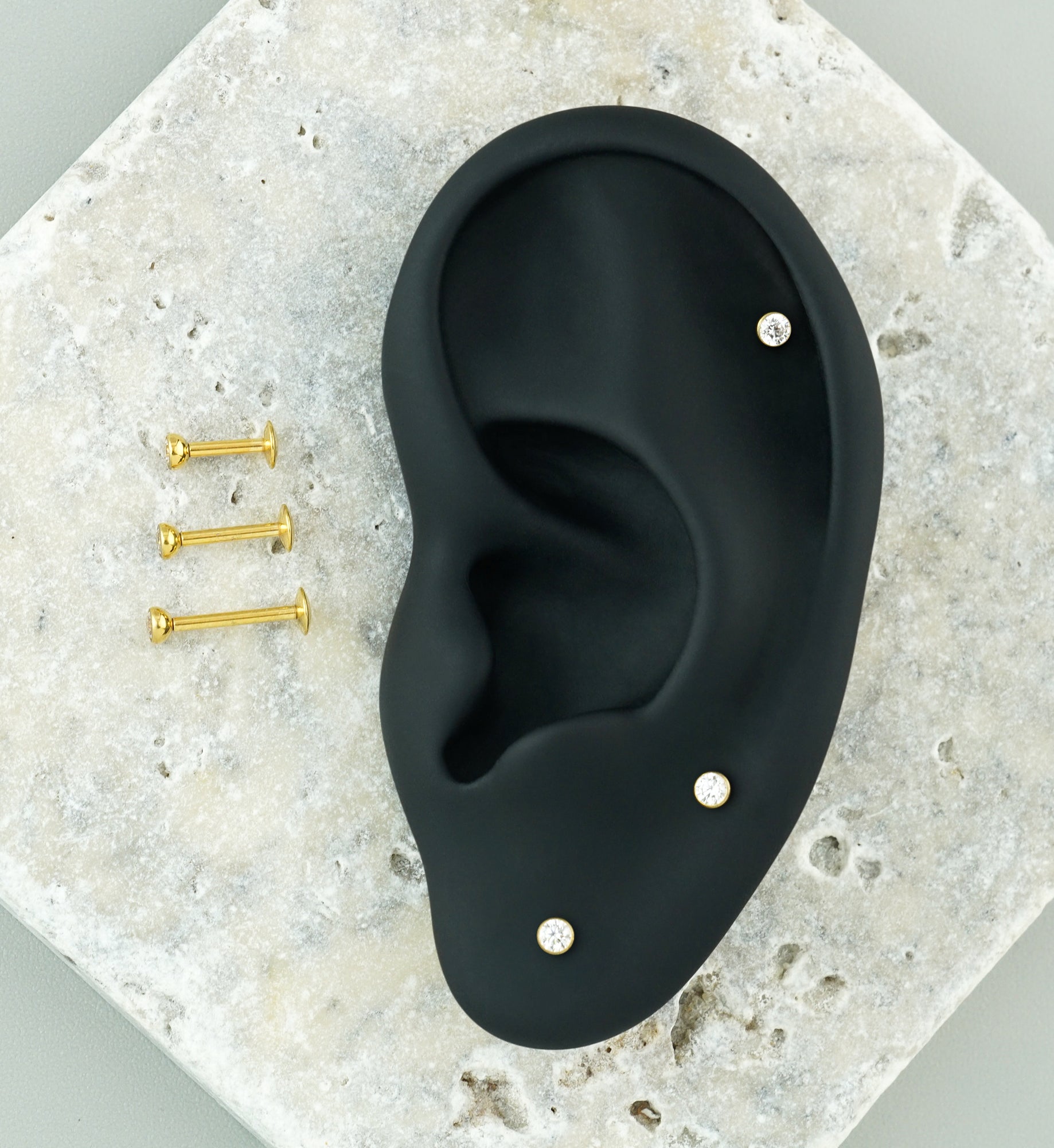Gold PVD Clear CZ Titanium Threadless Convex Disc Labret