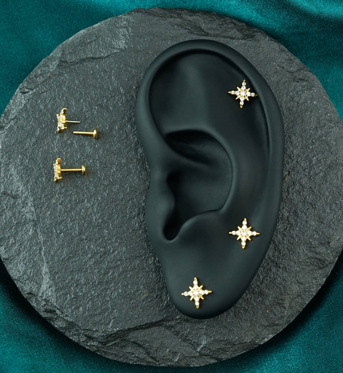 Gold PVD Compass Rose Clear CZ Titanium Threadless Labret