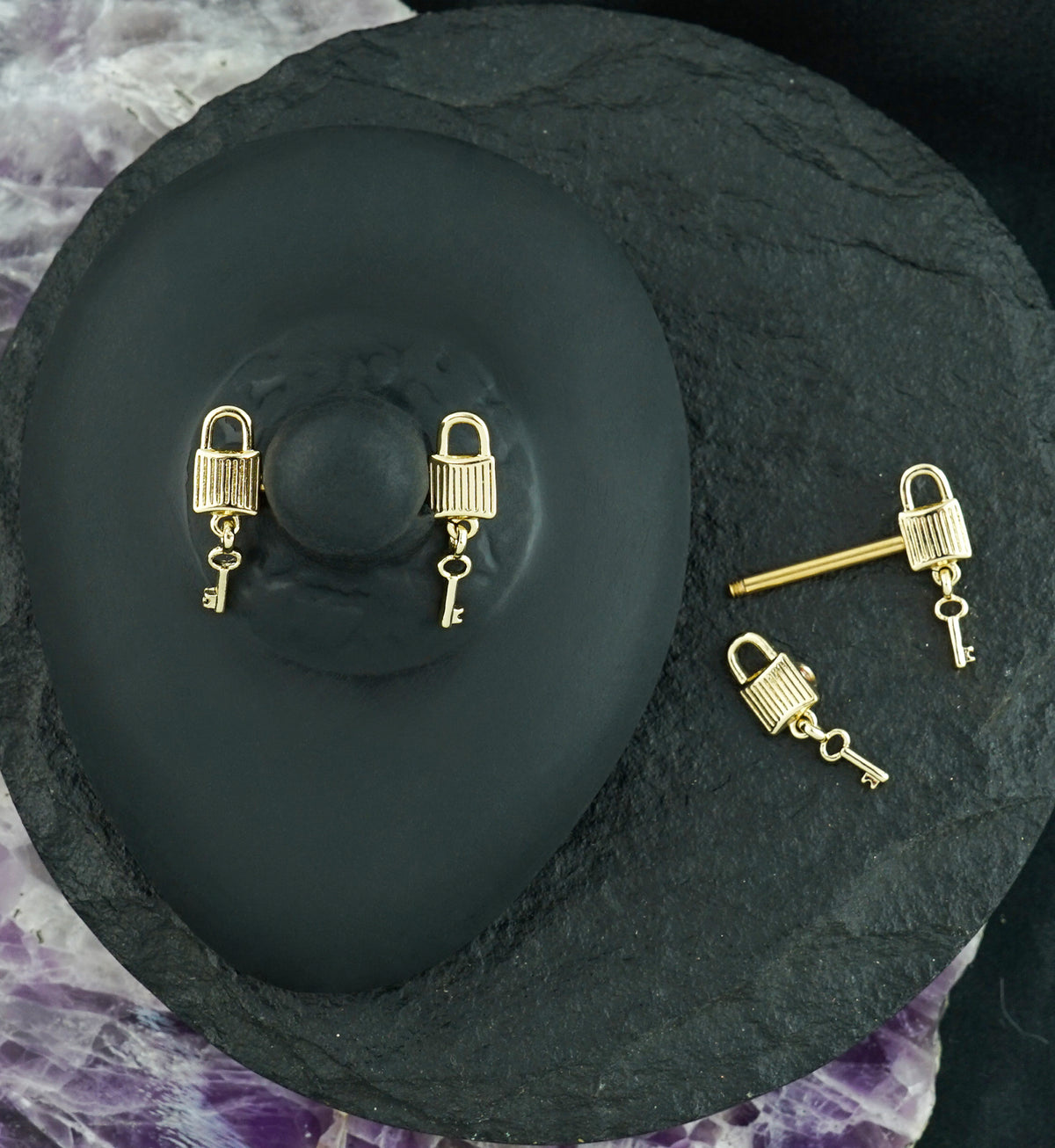 Gold PVD Dangling Key Lock Stainless Steel Nipple Barbell