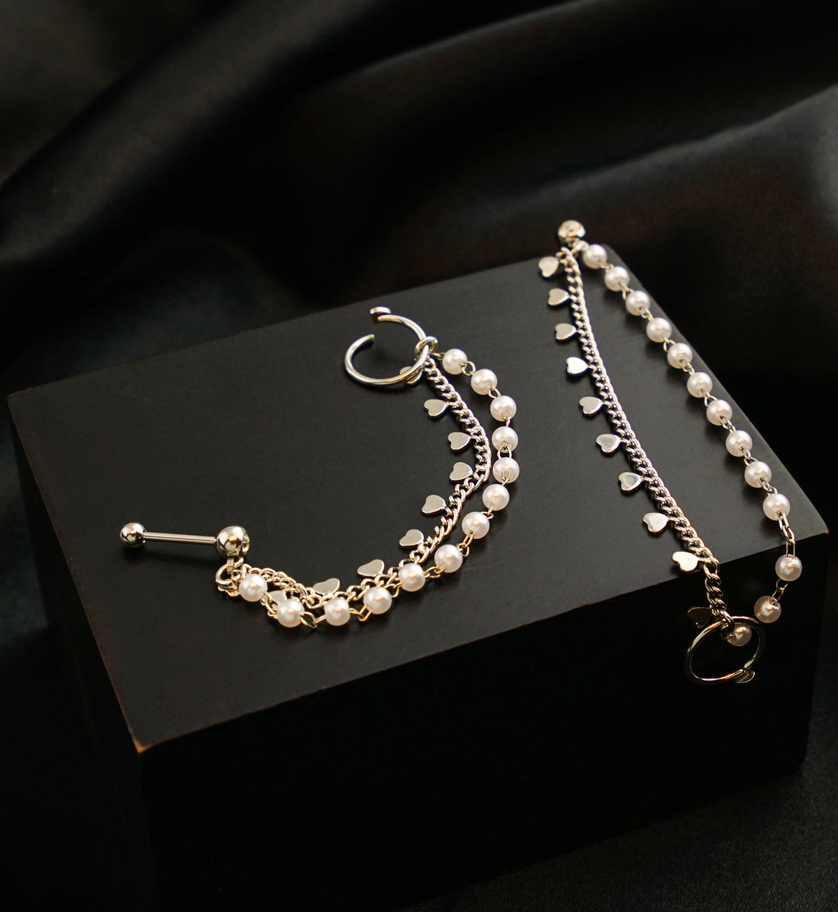 Hoop/Barbell Clear CZ Stainless Steel Pearl And Heart Dual Piercing Chain