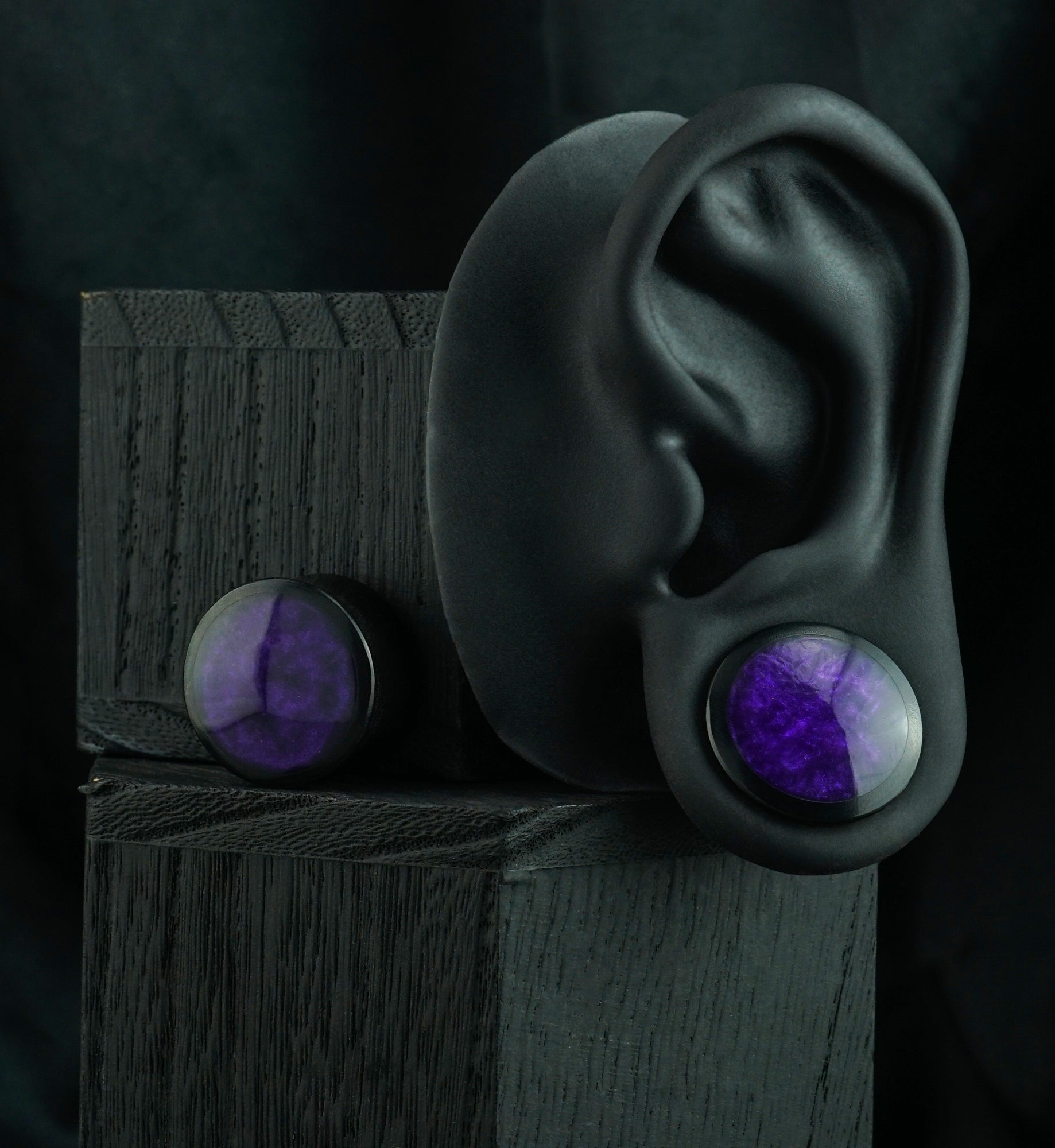 Horn Plugs With Purple Resin Inlay