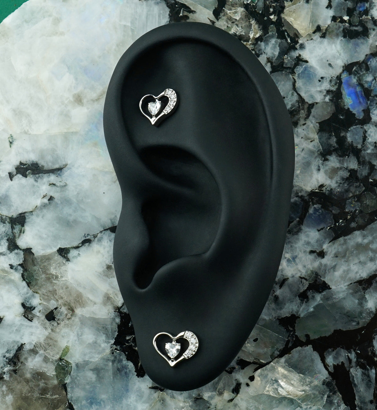 Open Heart CZ Titanium Threadless Top