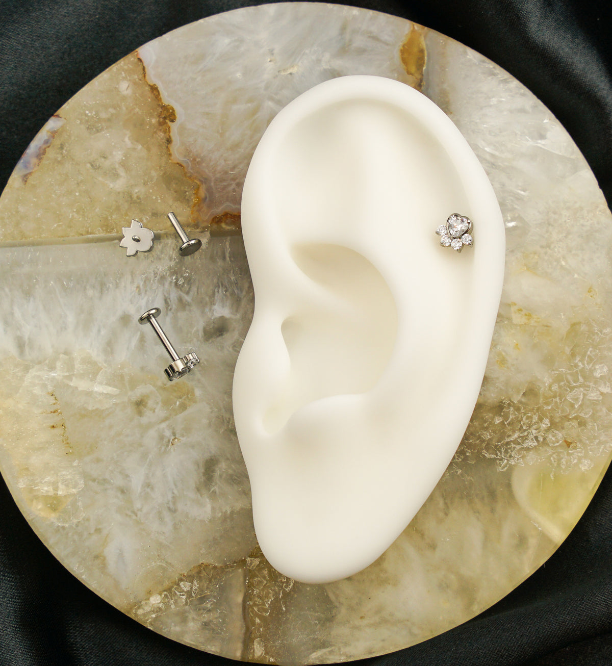Paw Print Love Clear CZ Internally Threaded Titanium Labret
