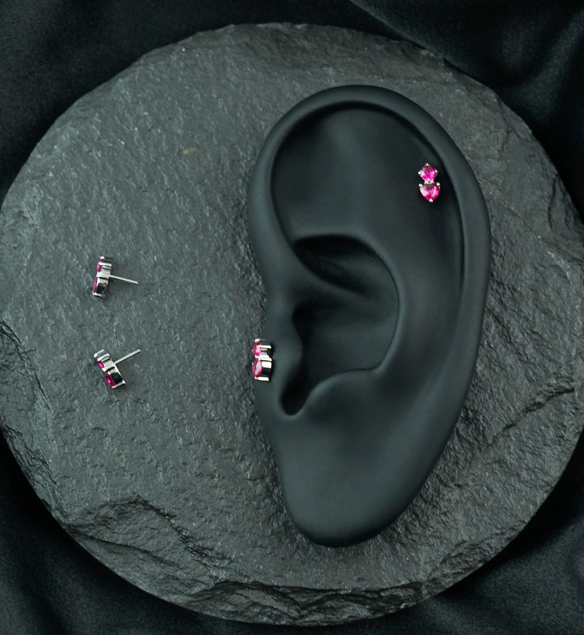 Platinum PVD Round and Heart Fuchsia CZ Titanium Threadless Top