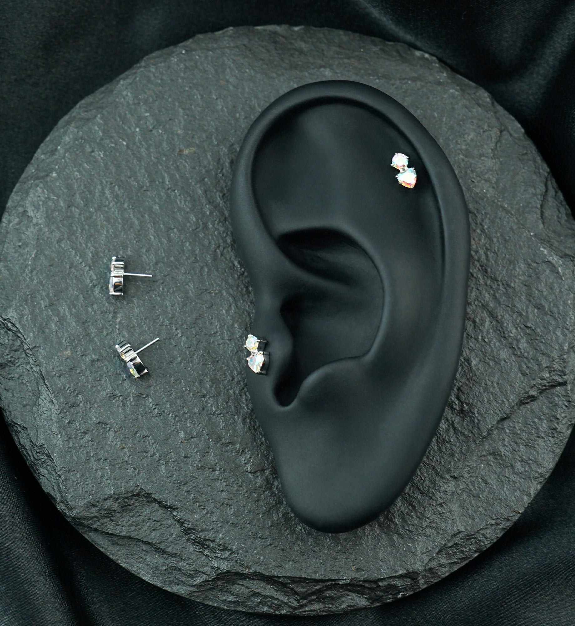 Platinum PVD Round and Heart Rainbow Aurora CZ Titanium Threadless Top