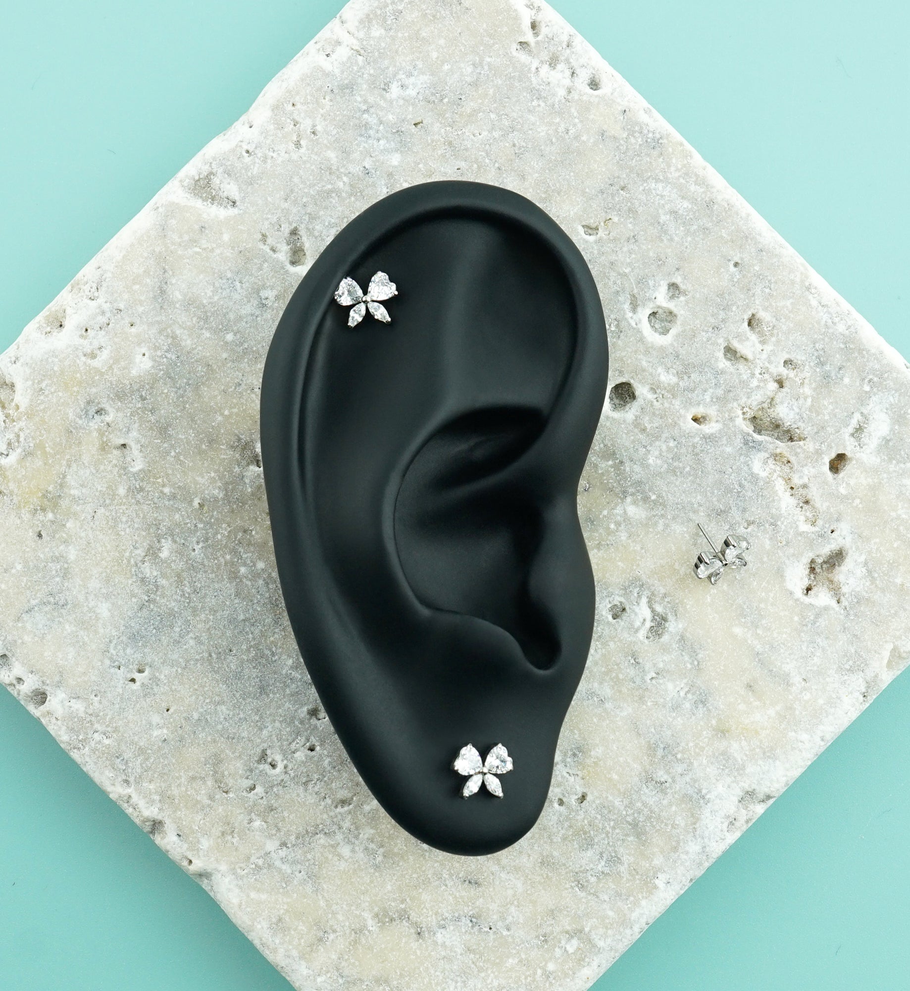 Posh Bow CZ Titanium Threadless Top