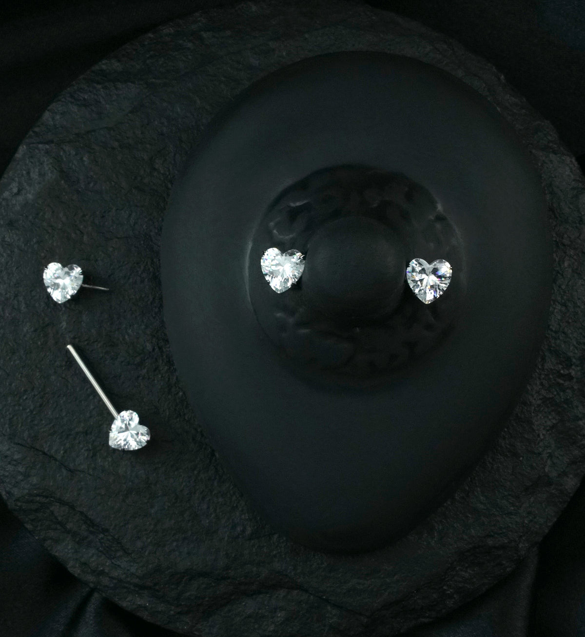 Prong Heart Clear CZ Threadless Titanium Nipple Barbell