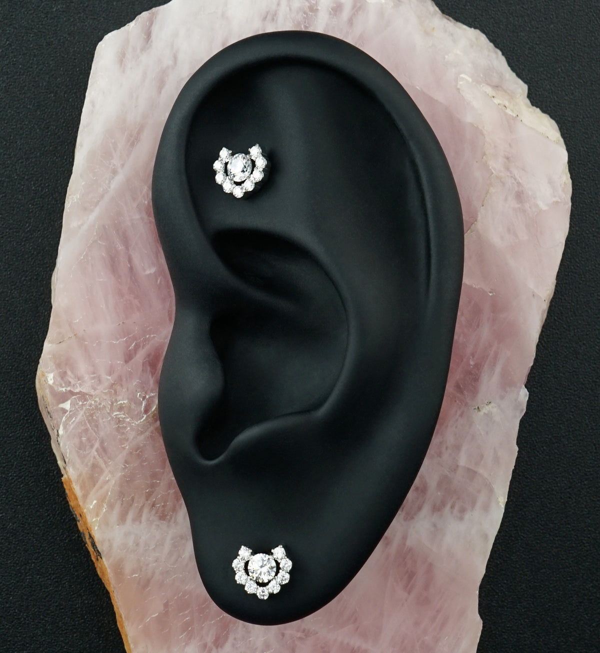 Radiant Horseshoe Clear CZ Titanium Threadless Top