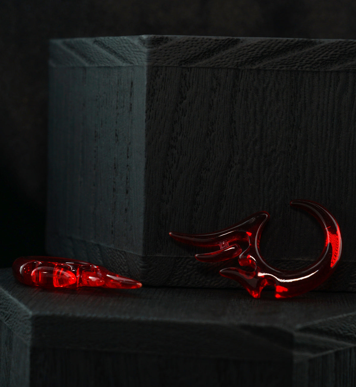 Transparent Red Tribal Wing Spirals Plugs