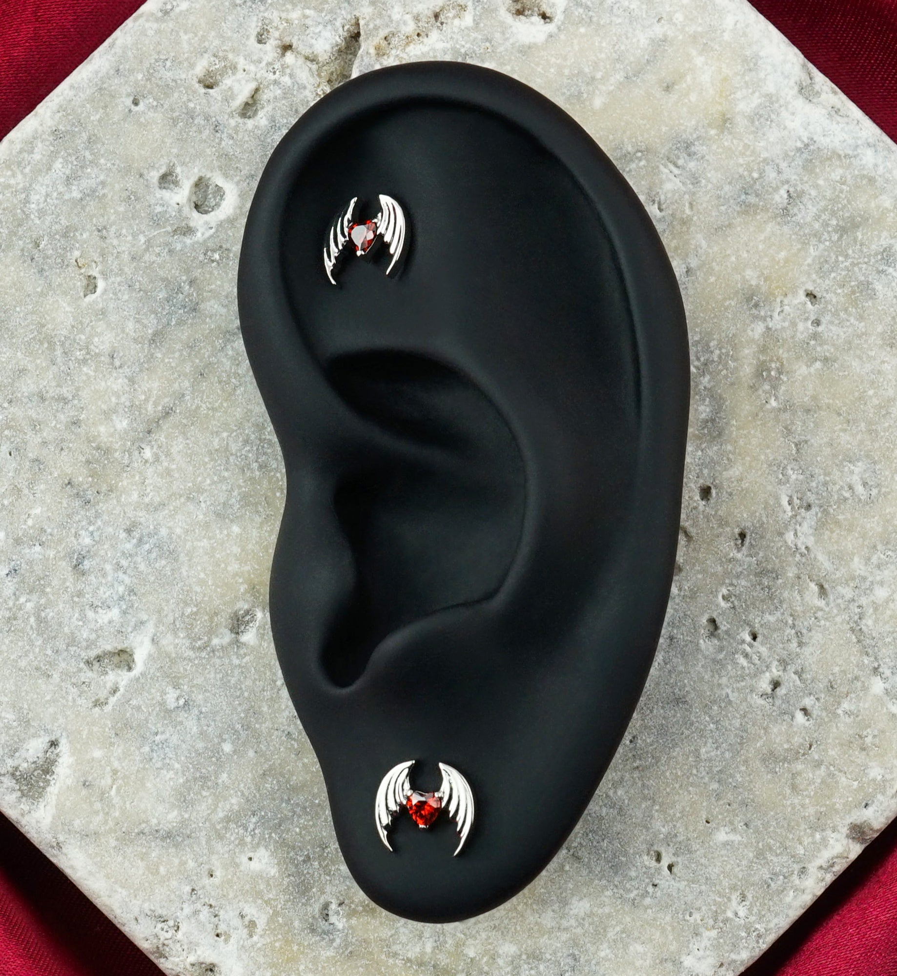 Vampire Heart Red CZ Titanium Threadless Top