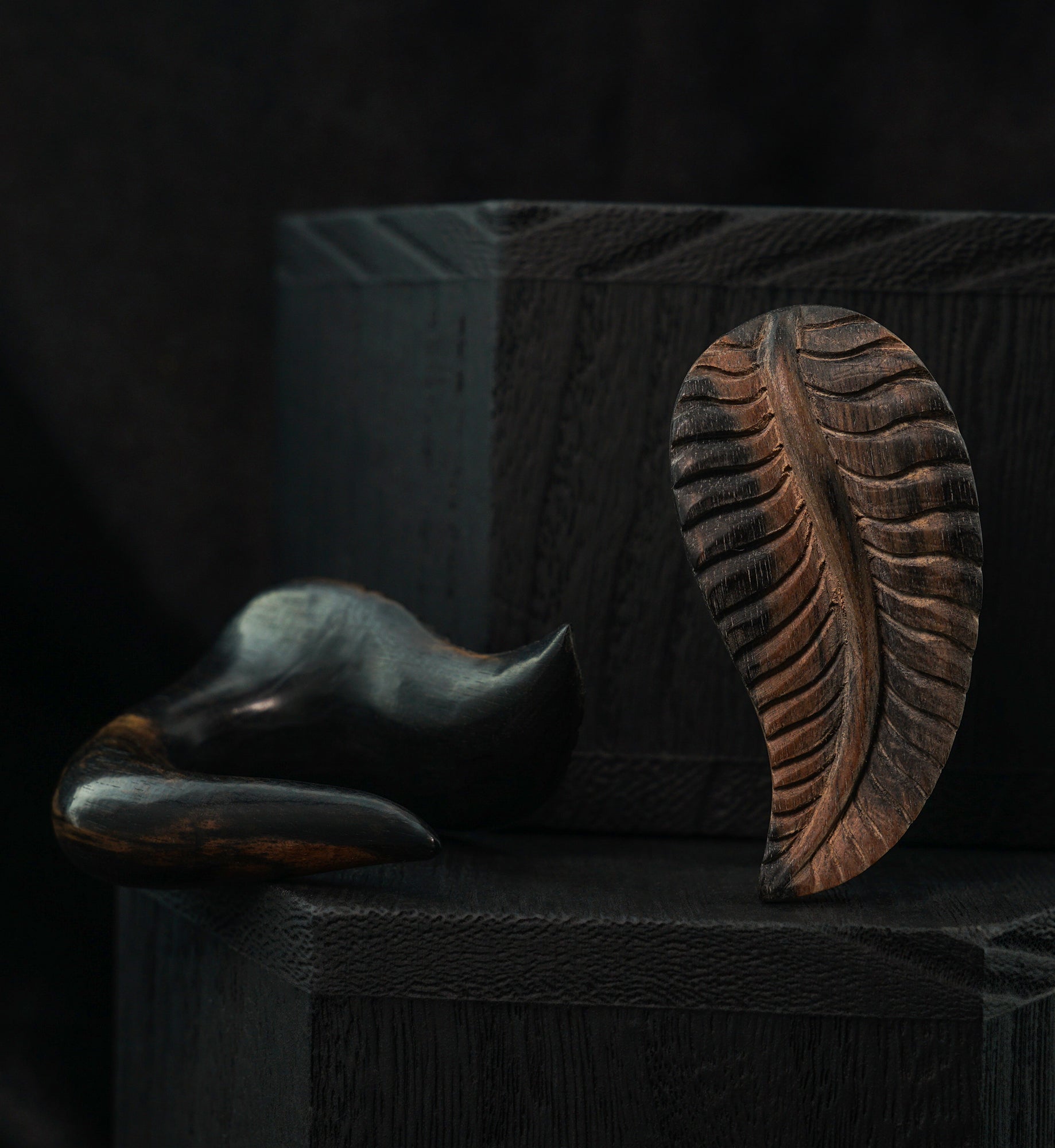 Wooden Leaf Hangers